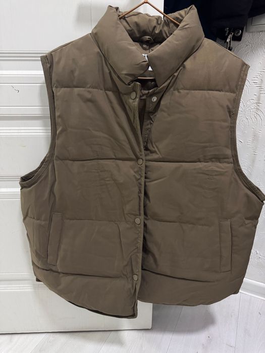 Продам новую жилетку