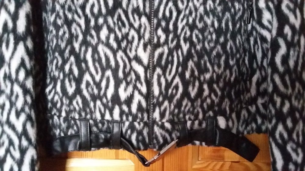 Яке MOTIVI Италия с Декорации Кожа и Луксозен плат! НОВО!