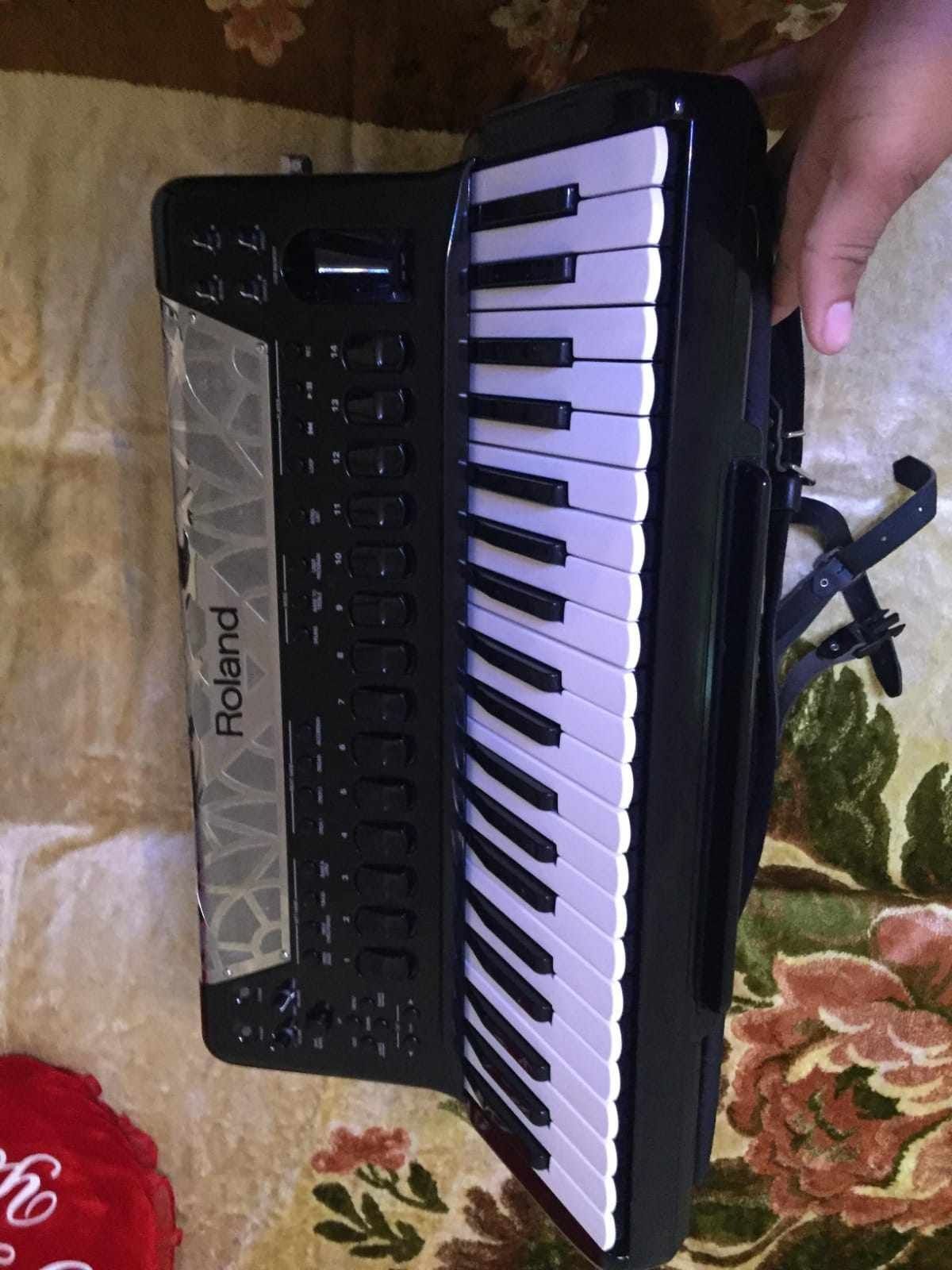 Vand acordeon roland fr8