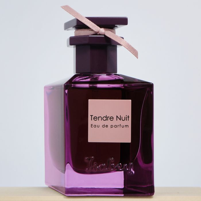 Vând parfum ORIGINAL "Tendre Nuit" by Isabey.