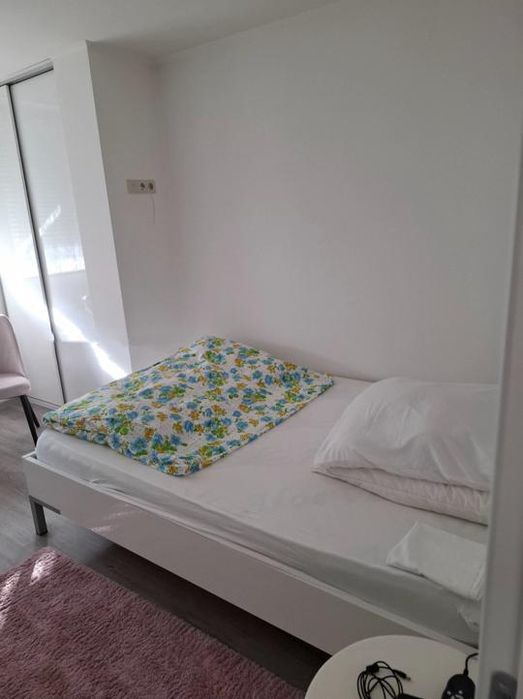 Дава се под наем Тристаен апартамент в София, Карпузица - 115 кв.м за 600 € - Снимка #5