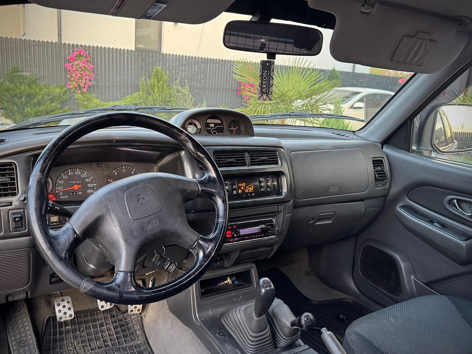 Mitsubishi l200 Dakar