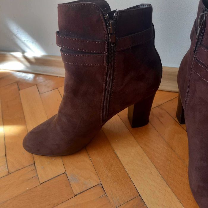 Дамски зимни обувки Sfera 38 номер