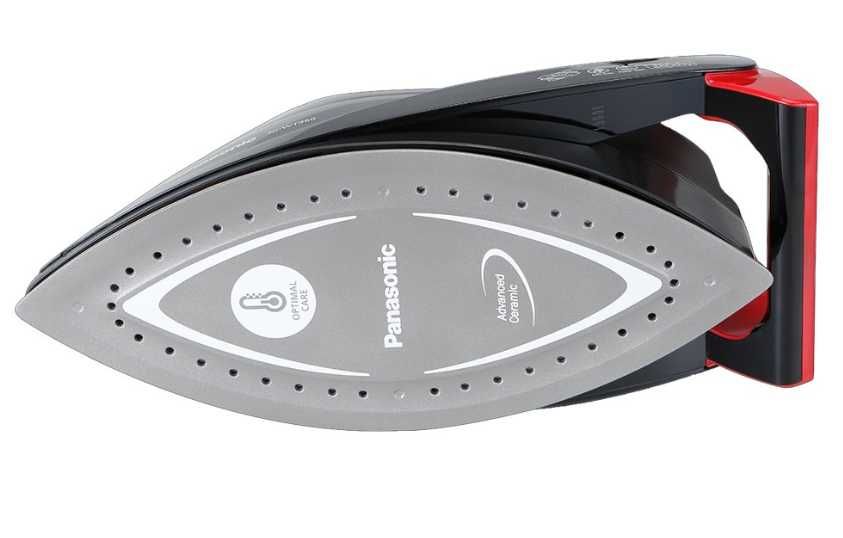 Утюг Panasonic NI-WT960RTW