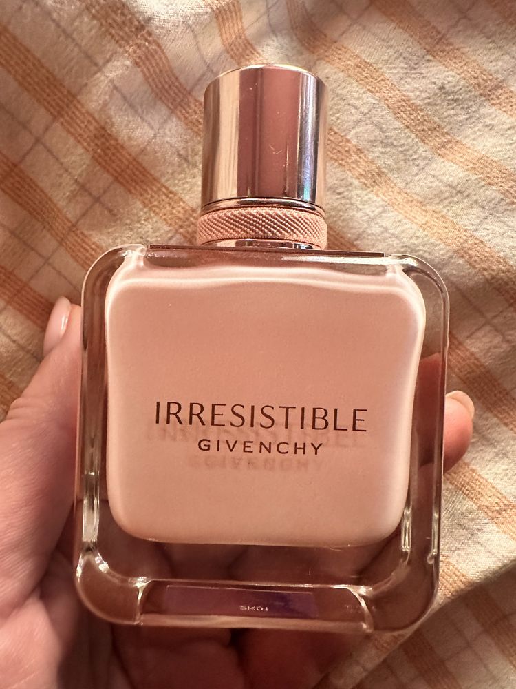 Parfum Irressistible Givenchy . Original
