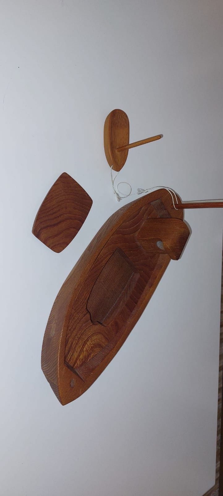 Barca din lemn modelism