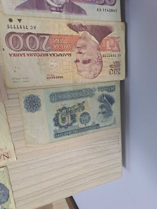 Bani de colectie 1974-2014