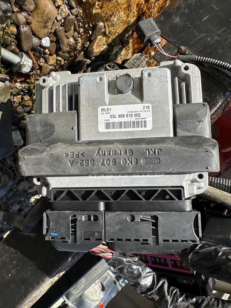 Calculator motor / Ecu motor Audi A6 C7 2.0 TDI : 03L906018MQ