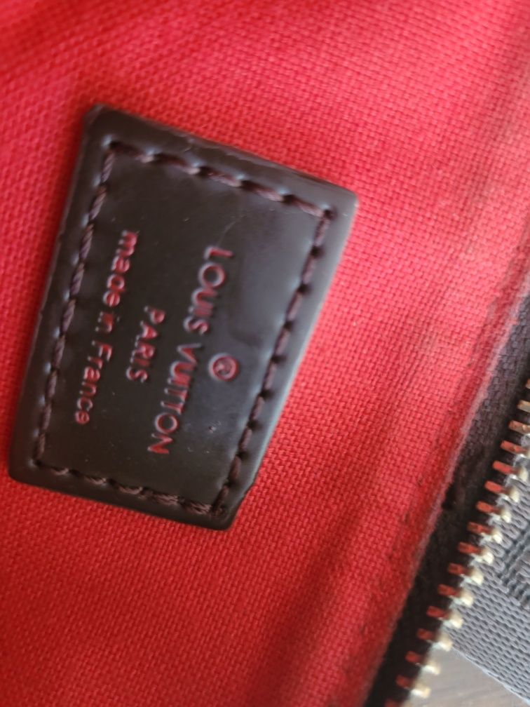 Borseta Louis Vitton