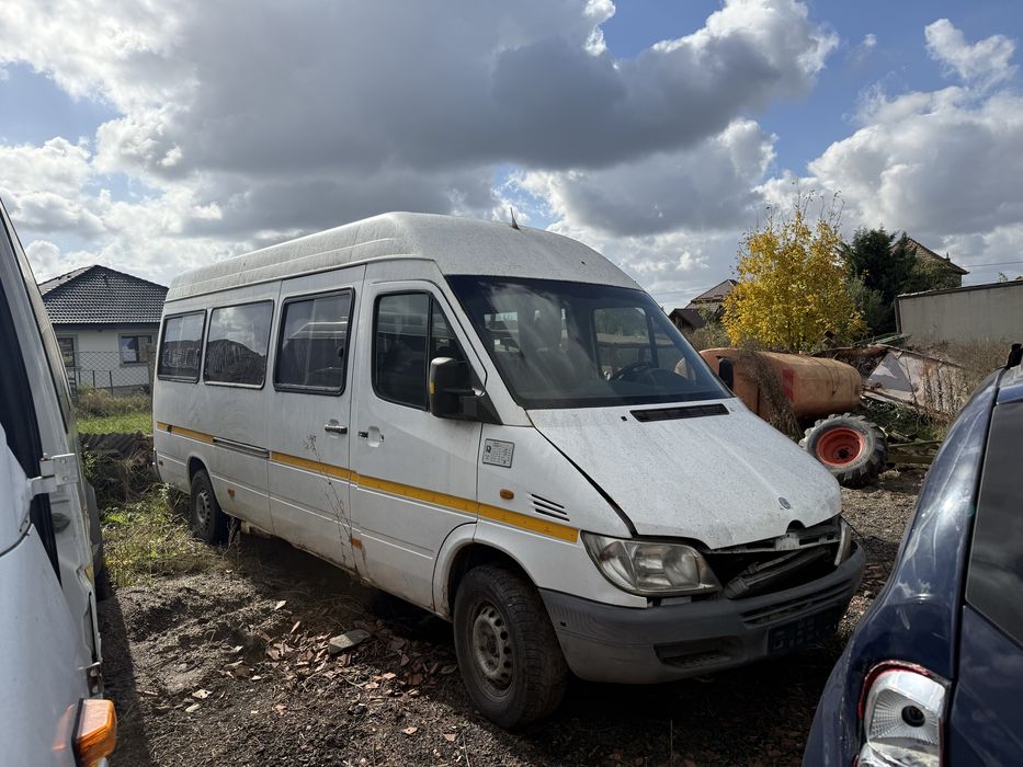 3x Mercedes Sprinter microbuz si basculabil