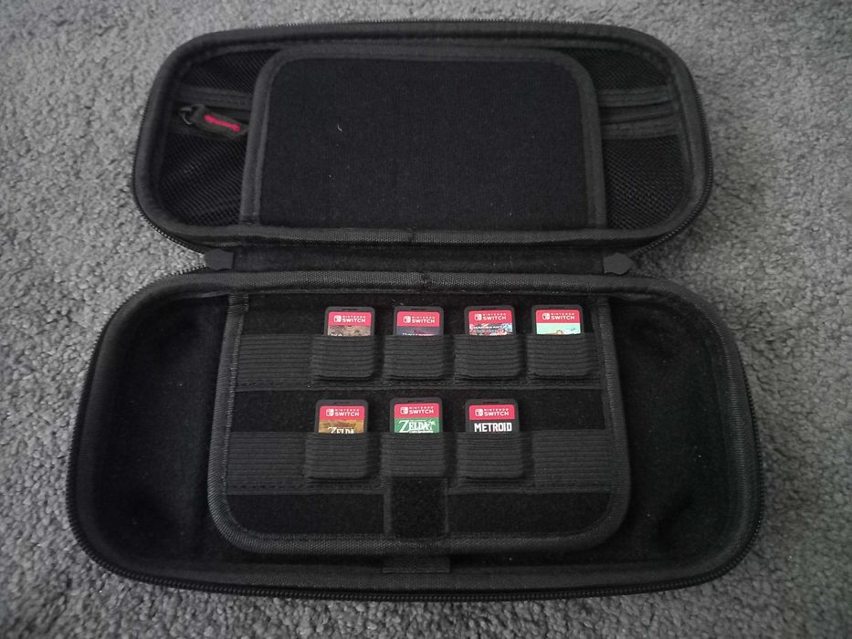 Nintendo Switch LCD + Калъф + 7 игри