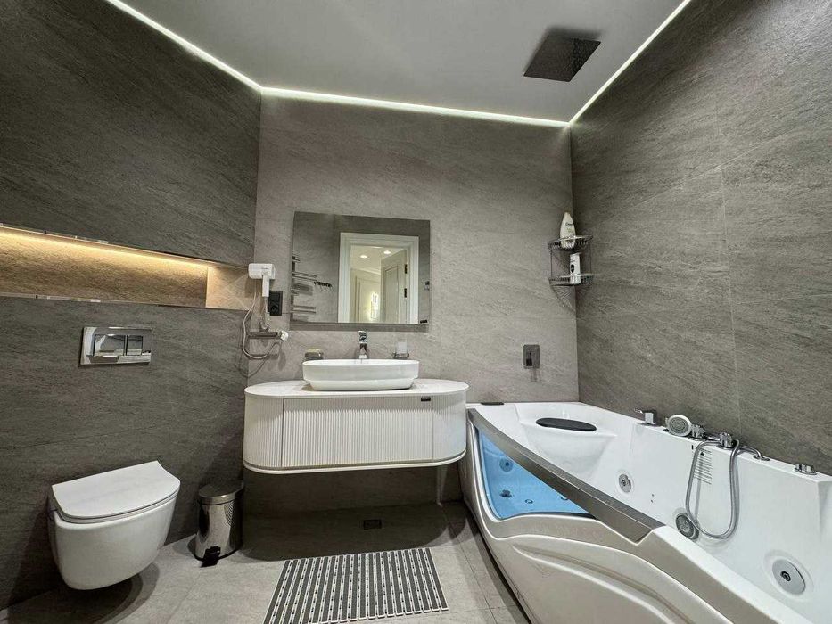 Дархан Новомосковская 3 комнат 110кв АРЕНДА СРОЧНО ЖК Golden House