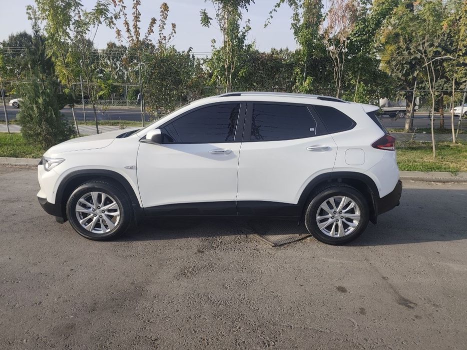 Tracker 2 LTZ sotiladi