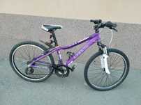 Vând bicicleta roti pe 24