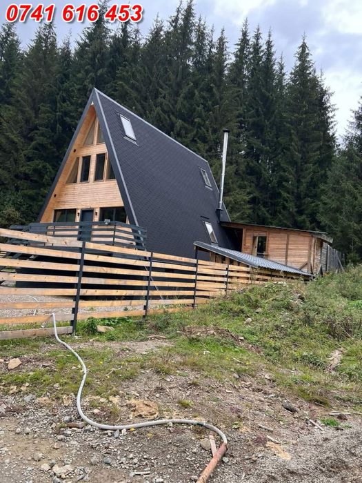 Executam case din lemn stil A frame la comanda clientului