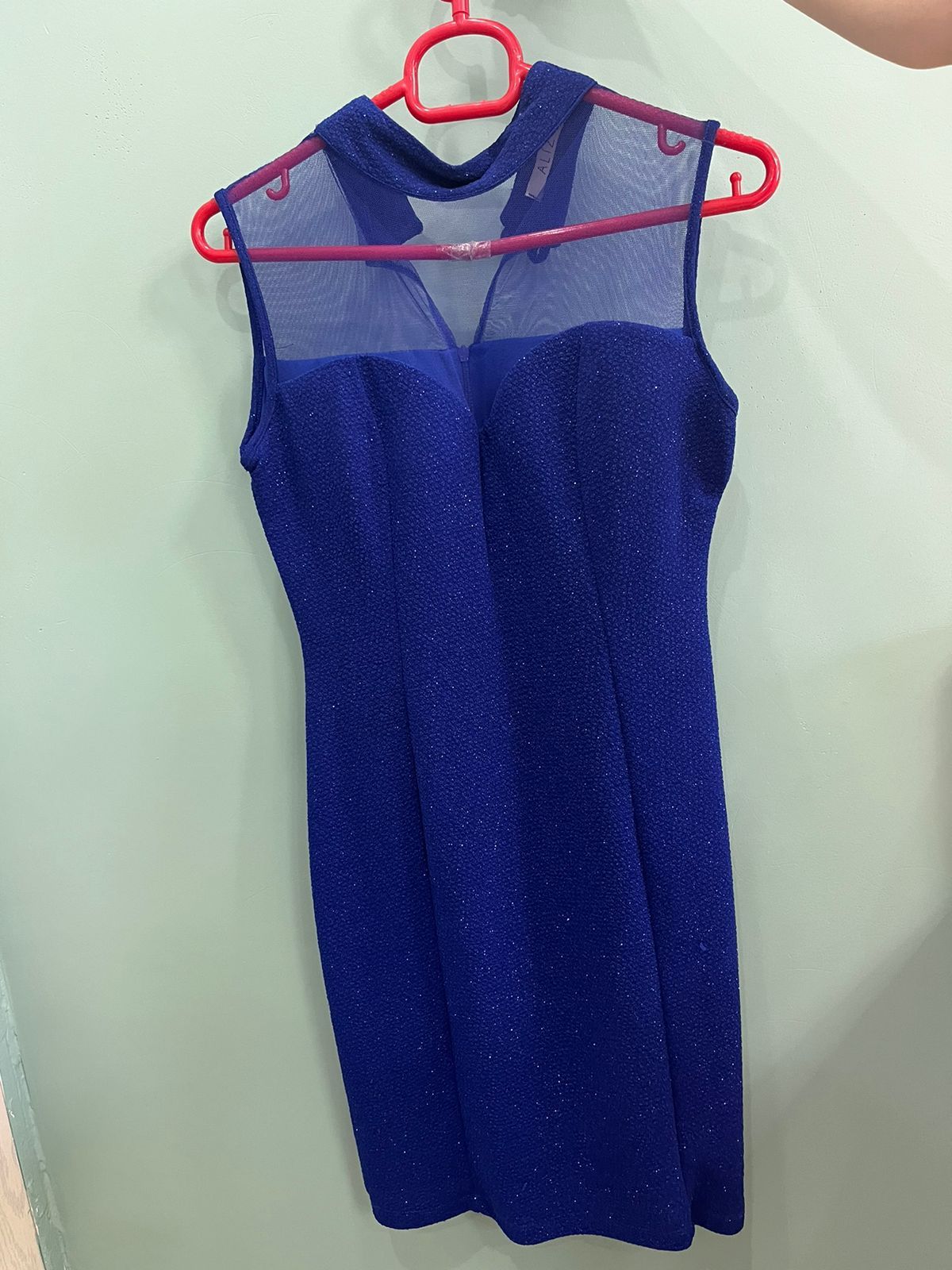 Синее, вечернее платье по доступным ценам