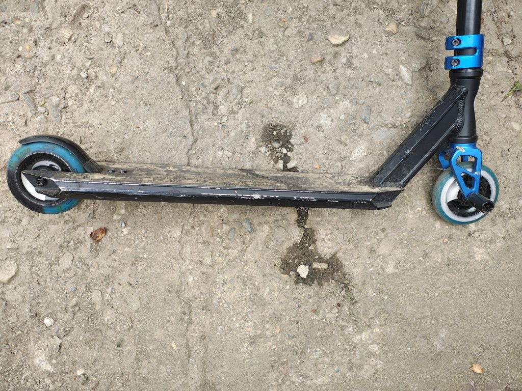 Vând trotinetă freestyle impecabila