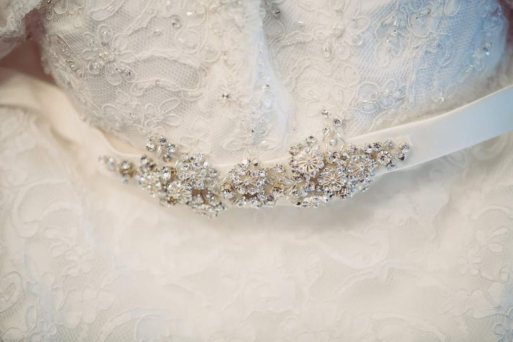 Rochie mireasa allure bridals