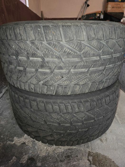 Зимни гуми 275/40/20