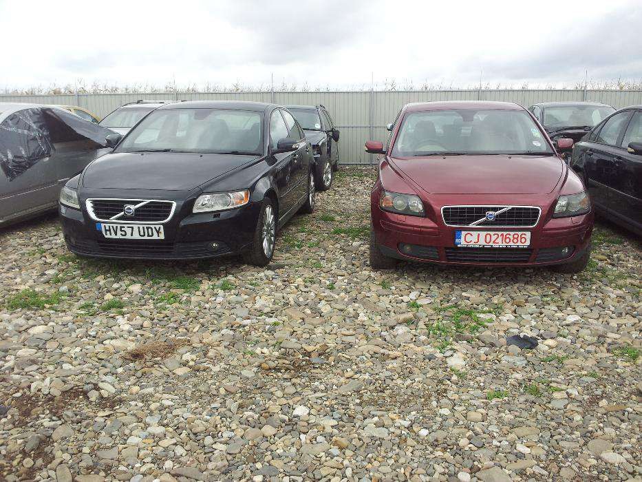 Volvo S40 Dezmembrez / Piese si Accesorii model 1996-2012 !!