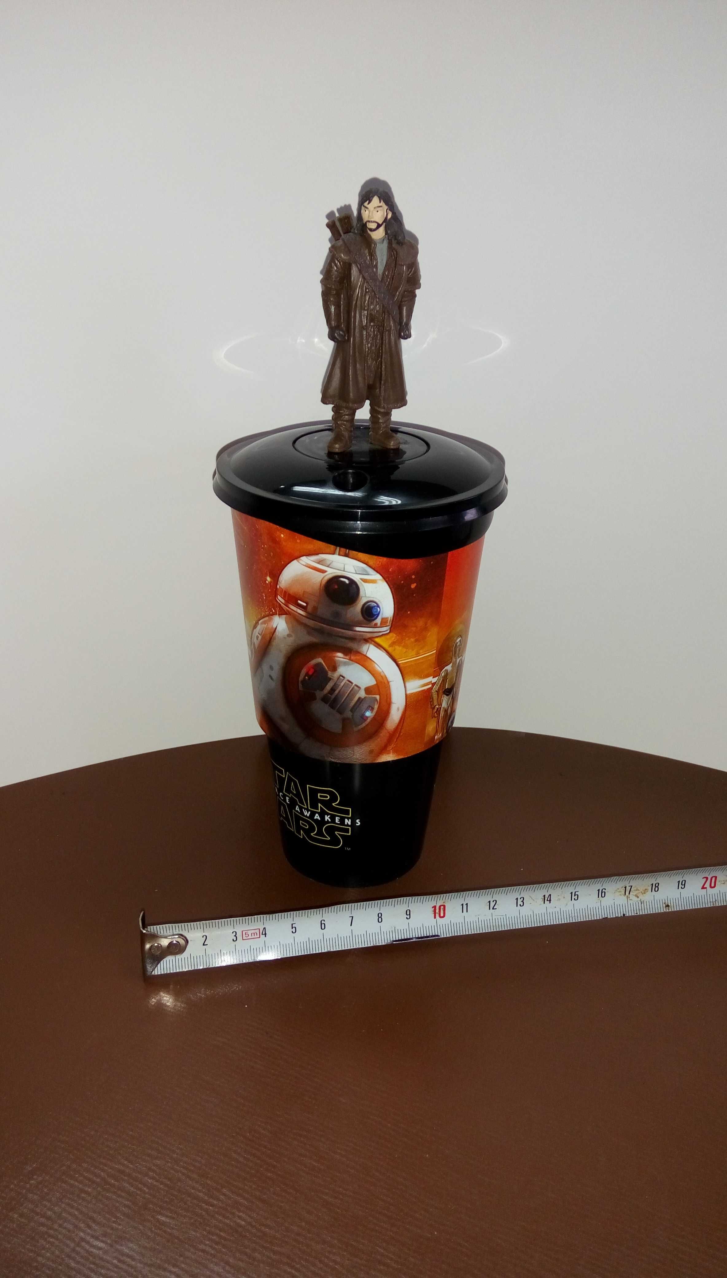 Star Wars филмови колекционерски чаши и фигурка на джуджето Кили