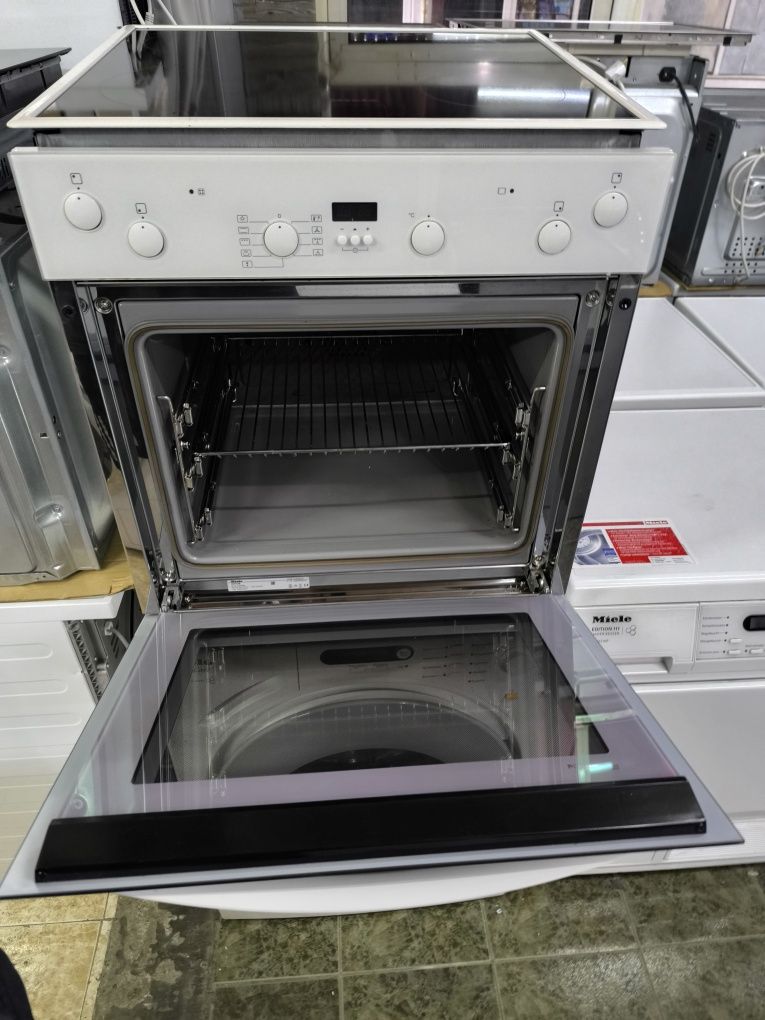 Фурна с котлони Miele H4114E
