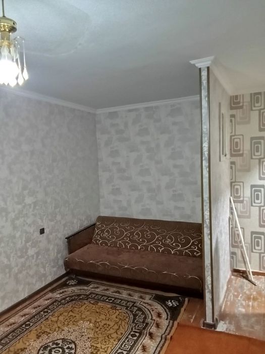 Сдаётся  1 ком. Квартира 1 микрорайон Октябрь