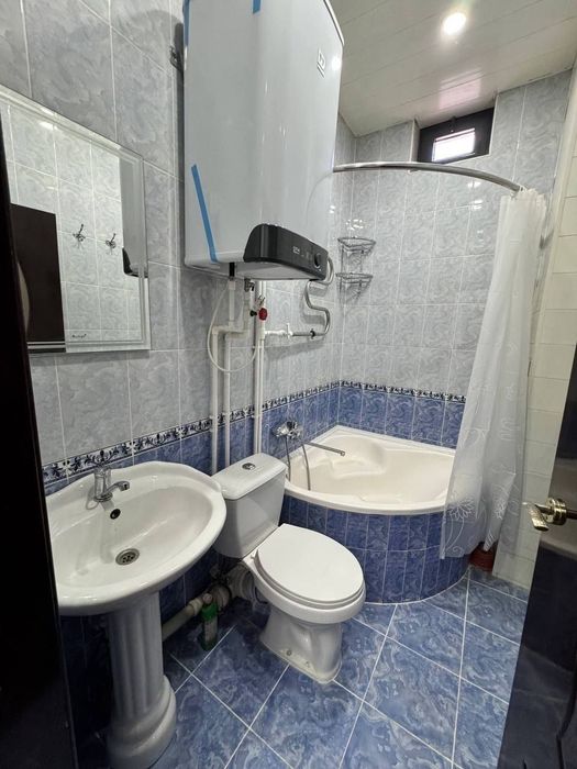 Trikotaj tomonda dubleks 2 xonali qilingan uy sotiladi