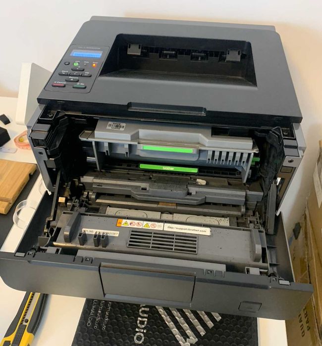 Imprimantă laser Brother HL-L5200DW | WiFi | Duplex | Business