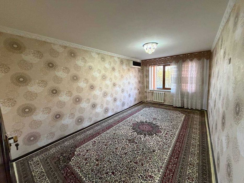 Продаётся 2х комн квартира на 3 этаже Ор-р Гуливер