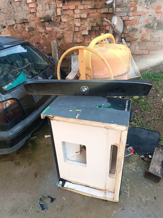 Заден спойлер за бмв е46