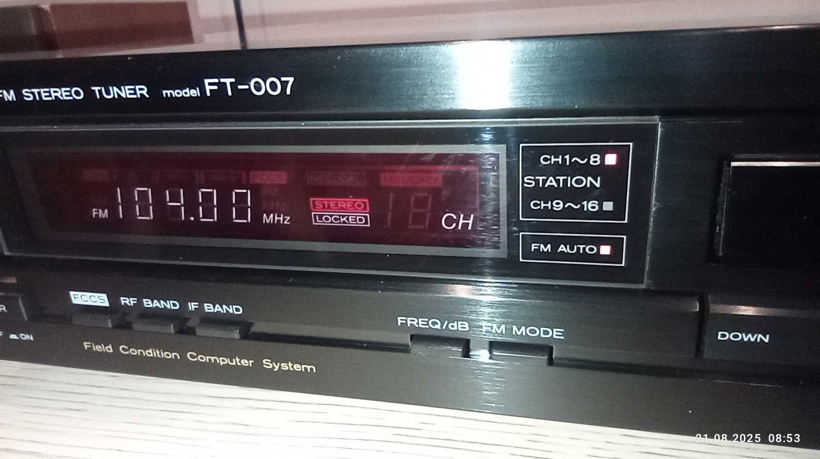 Тунер Hitachi FT-007