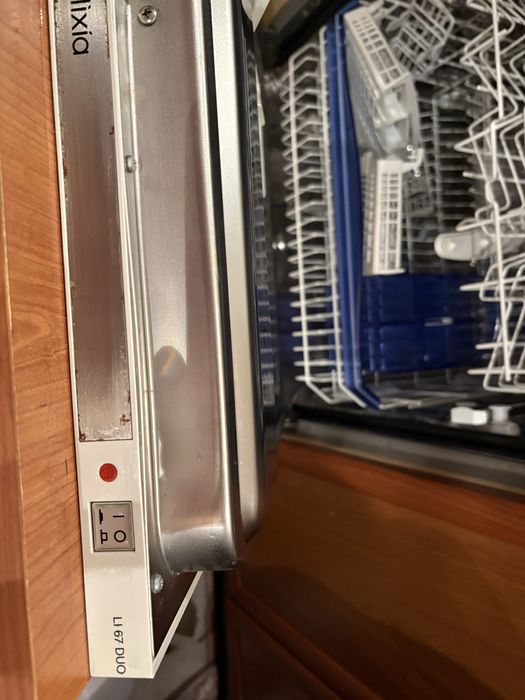 Masina de spalat vase Ariston, trebuie schimbat furtunul de alimentare