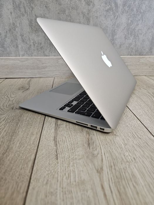 Лаптоп MacBook Air 13 2017 i5/8 RAM/128GB БЕЗПЛАТНА ДОСТАВКА!