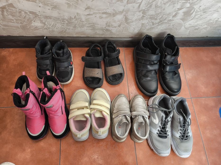 Обувь детская и подростковая