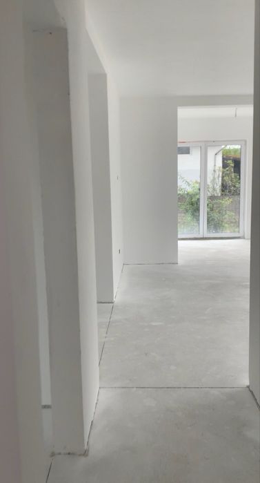 Casa  4  camere,Alparea 105 000 €