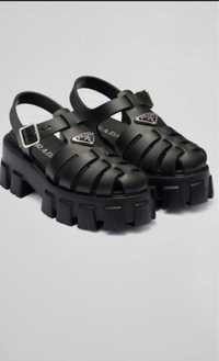 Рыбацкие  черные сандалии на платформе PRADA MONOLIT
