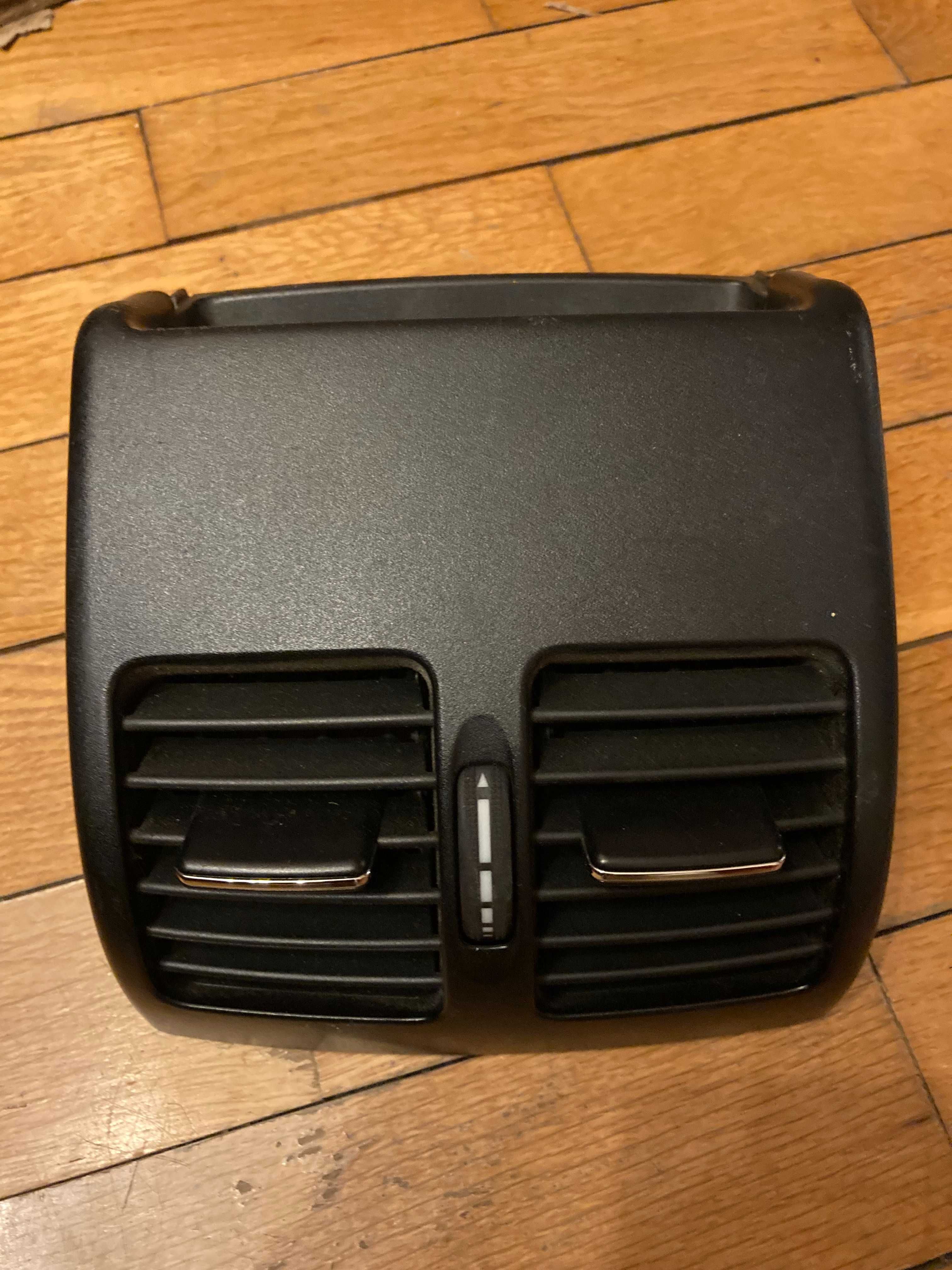 Части Mercedes W207/ 212 модели 2009-2012 километраж, други