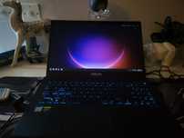 Laptop ASUS X571
