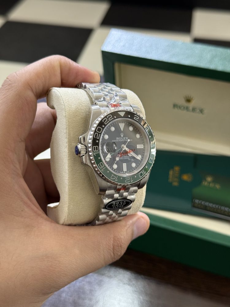 Часы Rolex Hulck