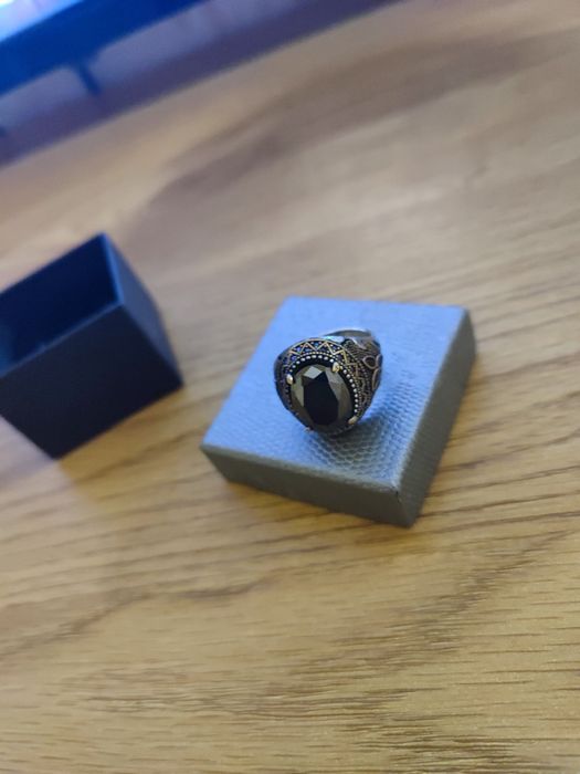 Ghiul bărbătesc din argint 925 – elegant și impunător,ușor uzat