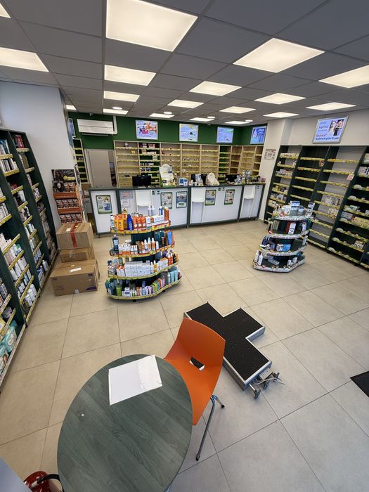 Inchiriez Spatiu Comercial Showroom 80MP zona Semicentral