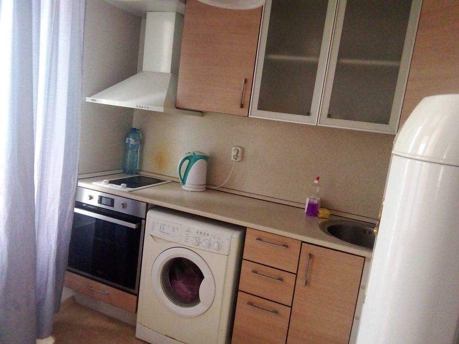 Дава се под наем Тристаен апартамент в Бургас, Братя Миладинови - 85 кв.м за 425 € - Снимка #11