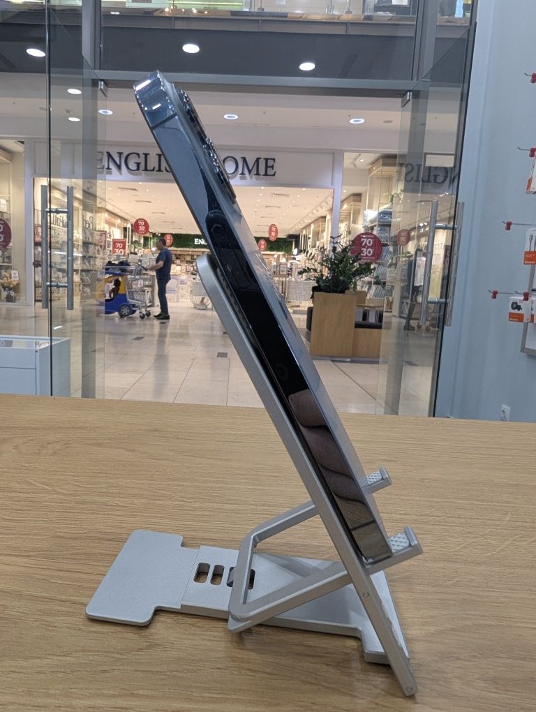 iPhone 13 Pro + подаръци