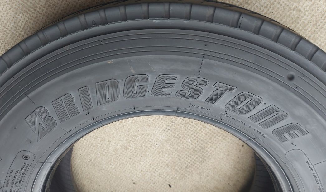 285/70 R19.5 146/144M 130PSI Bridgestone M788 M+S direcție