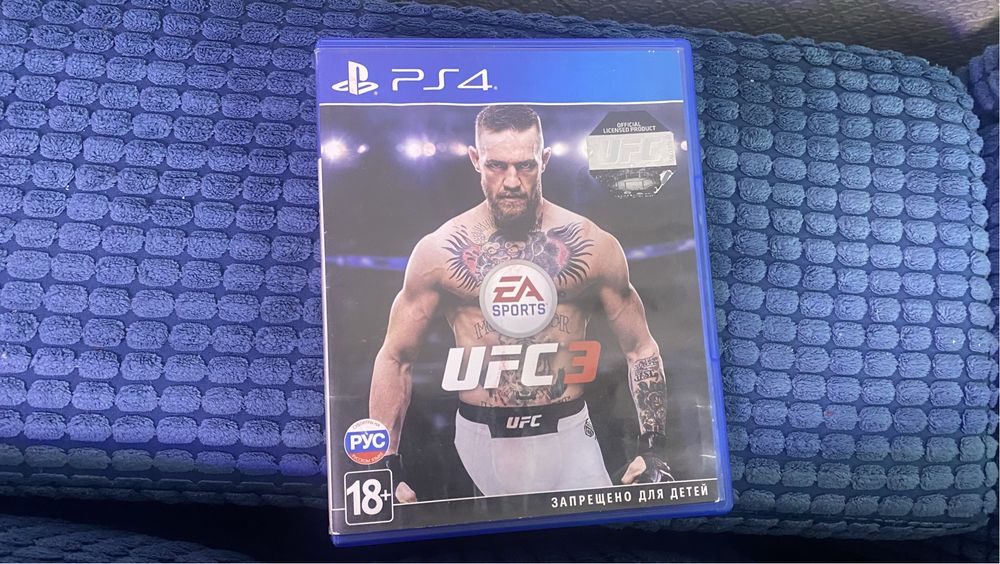 Продам диск UFC3 PS4