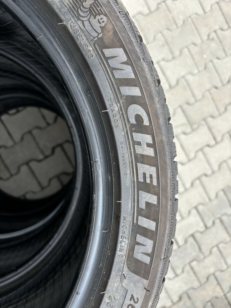 Зимни гуми Michelin за BMW M5 M8 F90 265/40/19 и 285/40/19