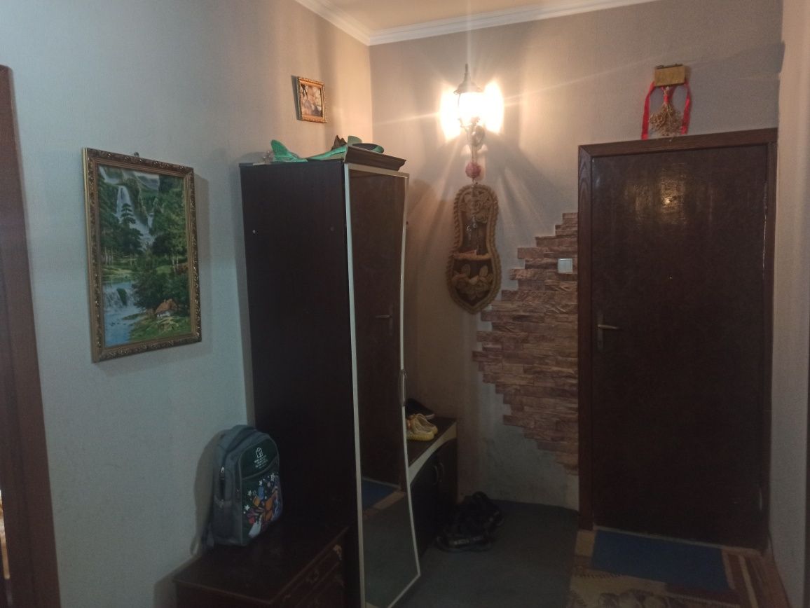 Продается 3/2/5 Ахмад Югнакий (собственник)