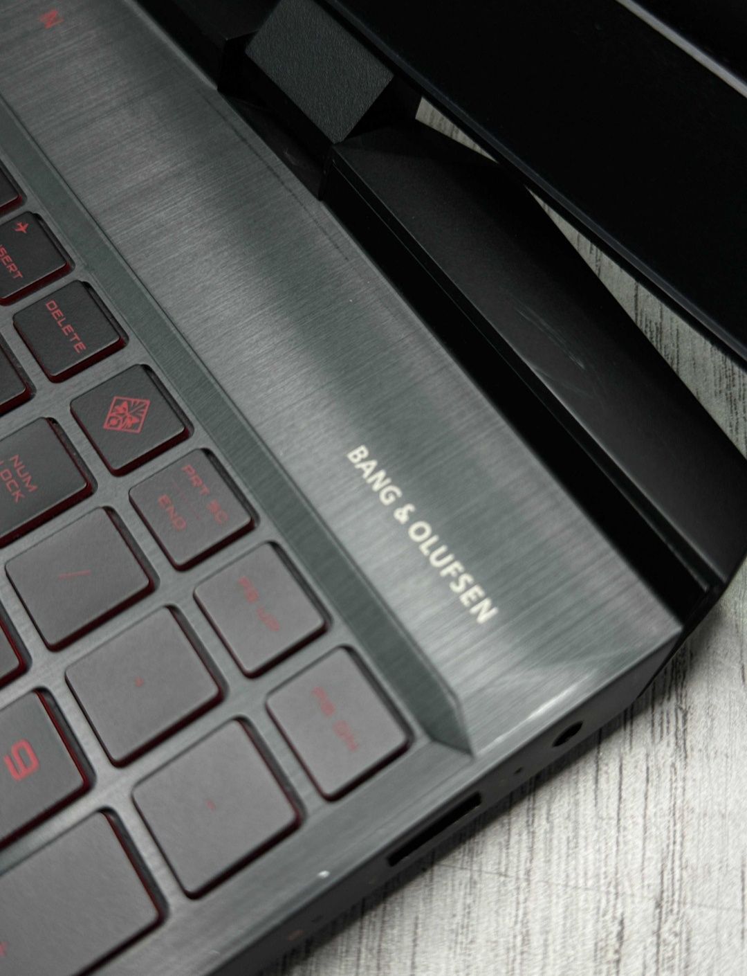 HP OMEN maoshni igravoy