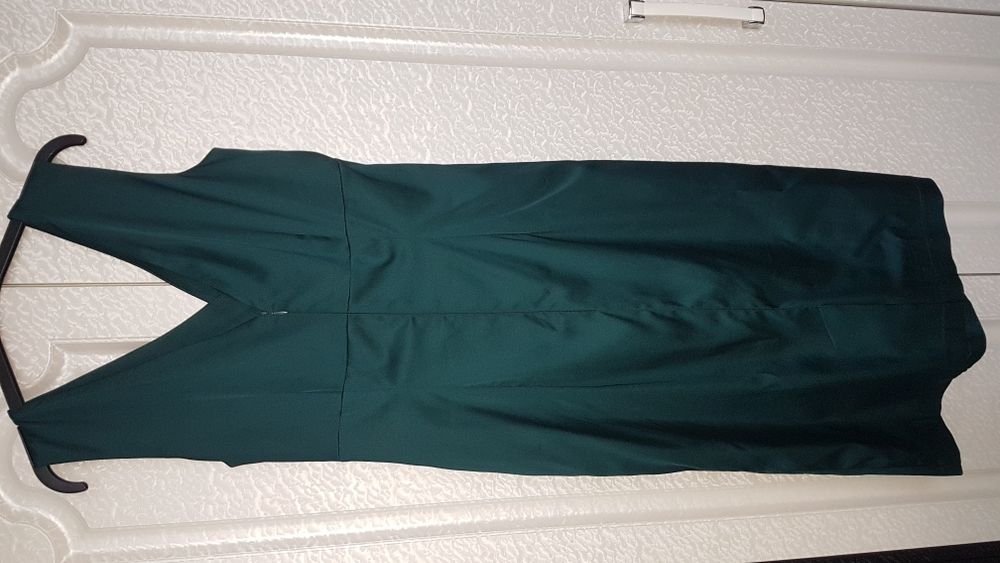 Продается женское платье